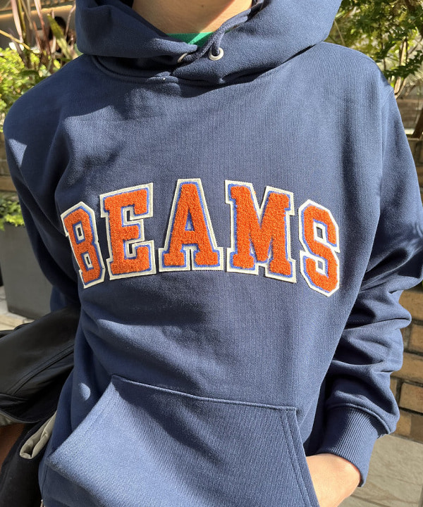 平柳 楓馬さんの「BEAMS WOMEN｜BEAMS ベーシック フーディ」を使ったコーディネート