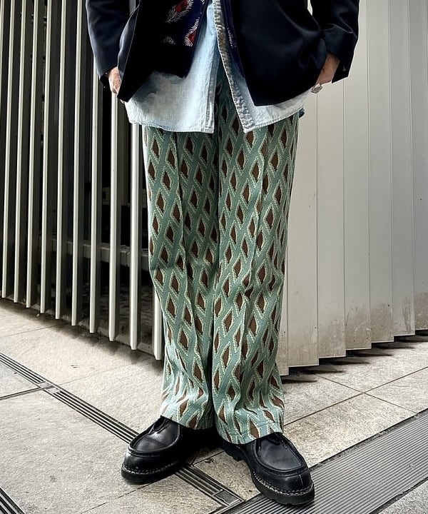 林 義人さんの「BEAMS PLUS / 4ボタン ダブルブレステッド ブレザー Autumn/Winter」を使ったコーディネート