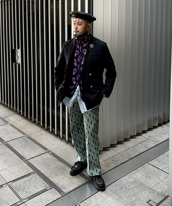 林 義人さんの「BEAMS PLUS / 4ボタン ダブルブレステッド ブレザー Autumn/Winter」を使ったコーディネート