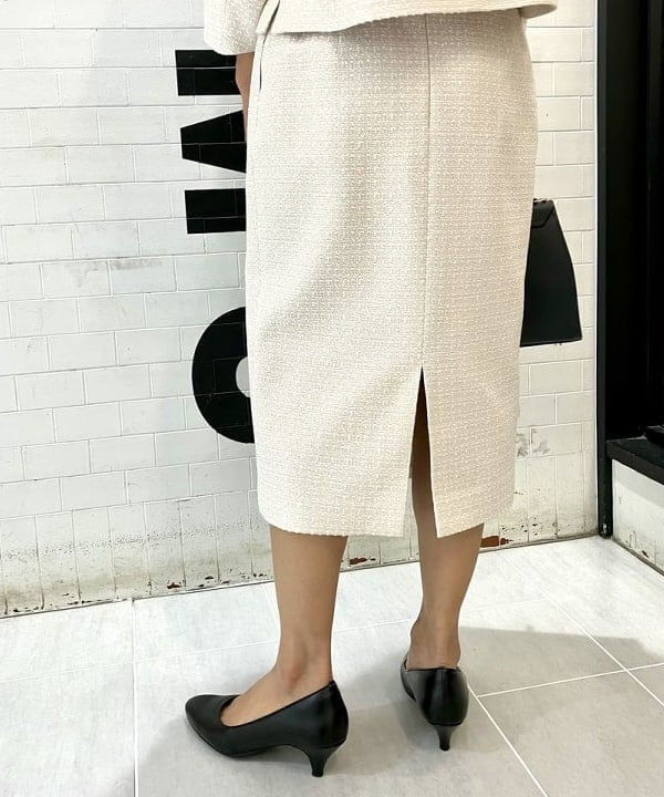 五十峯 さよさんの「BEAMS WOMEN｜Demi-Luxe BEAMS / ツイード セミタイトスカート＊」を使ったコーディネート