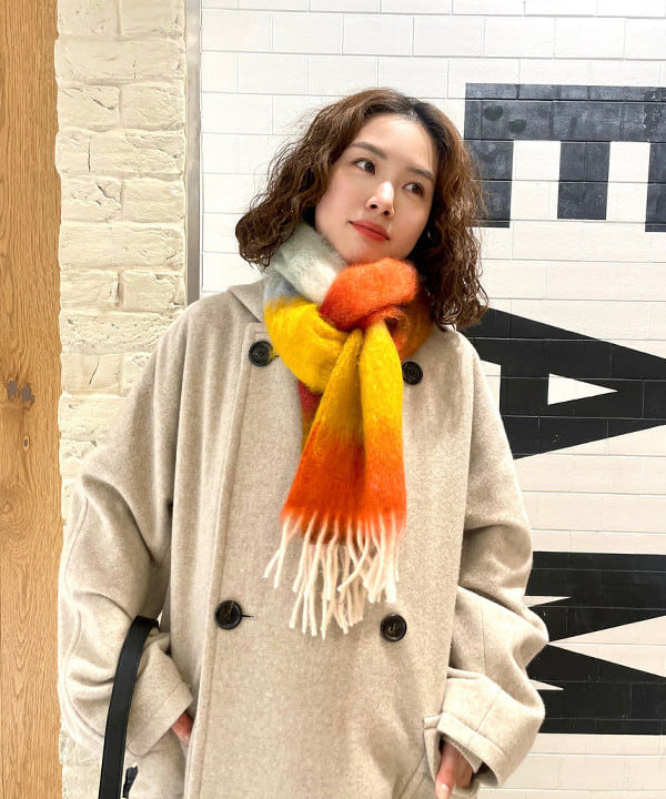 カタヤマ アヤさんの「BEAMS WOMEN｜ORCIVAL /  ライト モッサコート」を使ったコーディネート