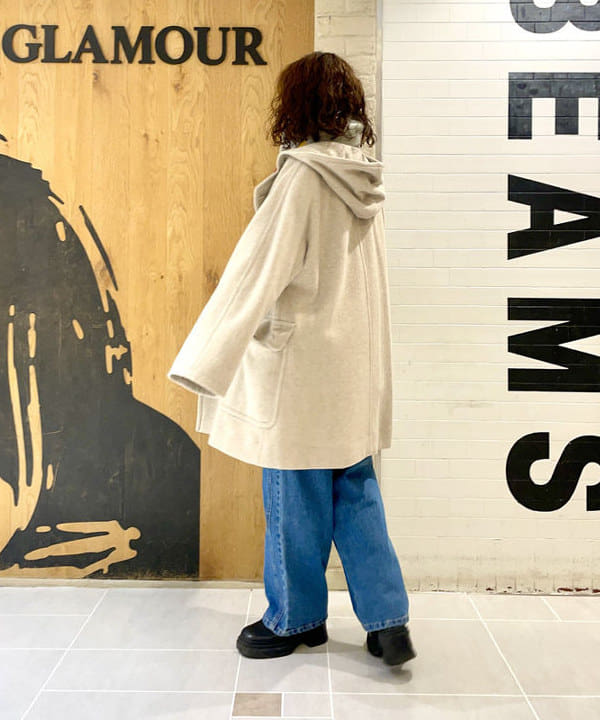 カタヤマ アヤさんの「BEAMS WOMEN｜ORCIVAL /  ライト モッサコート」を使ったコーディネート