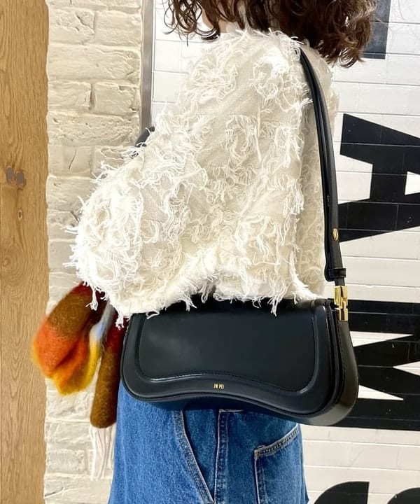 カタヤマ アヤさんの「BEAMS WOMEN｜ORCIVAL /  ライト モッサコート」を使ったコーディネート