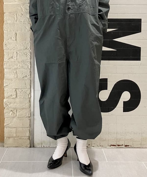 小原 もこさんの「BEAMS WOMEN｜樹脂 パール ロング ネックレス」を使ったコーディネート