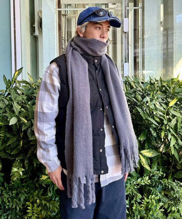 Ryohei Takataさんの「BEAMS WOMEN｜1940'sディテール ワイドチノパンツ」を使ったコーディネート