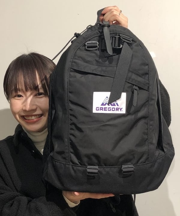 おはぎ(萩原)さんの「BEAMS WOMEN｜【別注】GREGORY / NICE DAY NEW」を使ったコーディネート