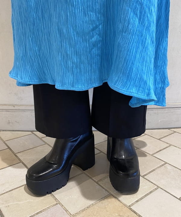 ayaさんの「BEAMS WOMEN｜Ray BEAMS / プラットフォーム ブーツ」を使ったコーディネート