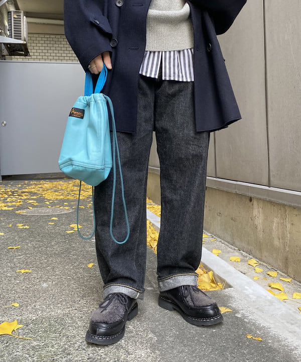 Kaoru Sakumaさんの「BEAMS WOMEN｜ロンドンストライプ ボタンダウンシャツ」を使ったコーディネート
