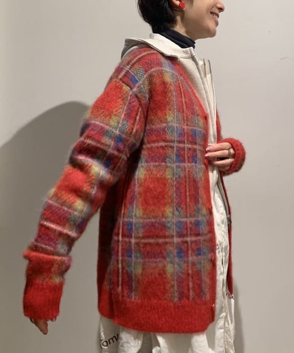 矢野(青木)優香さんの「BEAMS WOMEN｜BEAMS BOY / ボーイ メモリープリント ワンピース」を使ったコーディネート