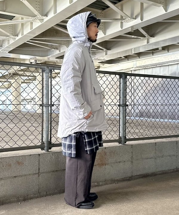 佐々木 祐太さんの「BEAMS WOMEN｜BEAMS / レザー バケットハット」を使ったコーディネート