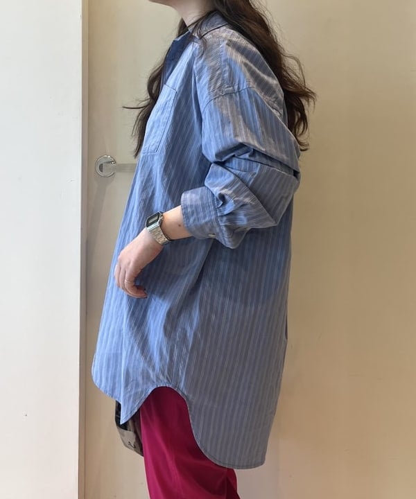 カスタニ モモノさんの「BEAMS WOMEN｜BEAMS BOY / ドビー ストライプ ビッグ ボタンダウン シャツ」を使ったコーディネート