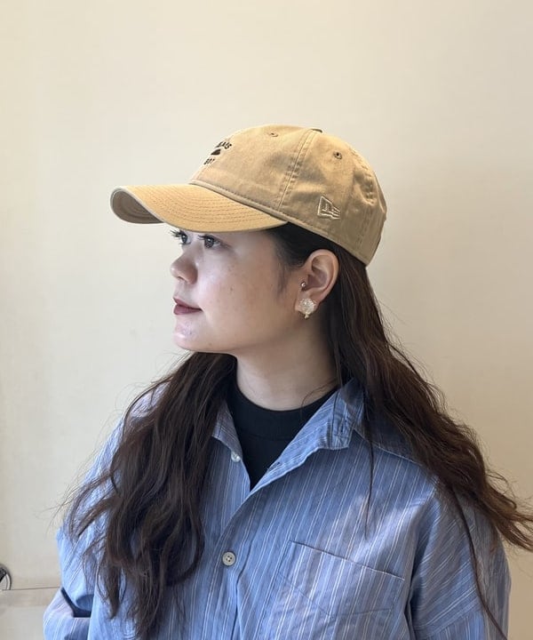 カスタニ モモノさんの「BEAMS WOMEN｜BEAMS BOY / ドビー ストライプ ビッグ ボタンダウン シャツ」を使ったコーディネート