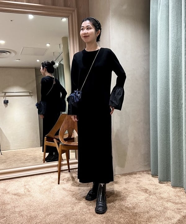 中丸　栞さんの「BEAMS WOMEN｜」を使ったコーディネート