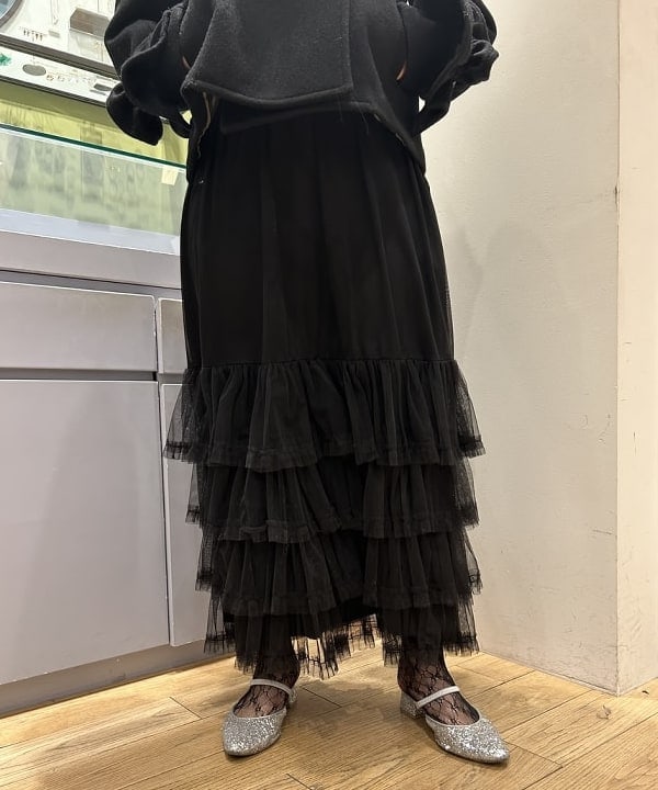 渡邊 舞さんの「BEAMS WOMEN｜【WEB限定】I Hate Monday / flower lace ストッキング black」を使ったコーディネート