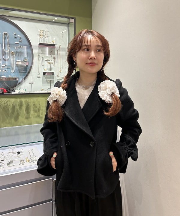 渡邊 舞さんの「BEAMS WOMEN｜【WEB限定】I Hate Monday / flower lace ストッキング black」を使ったコーディネート