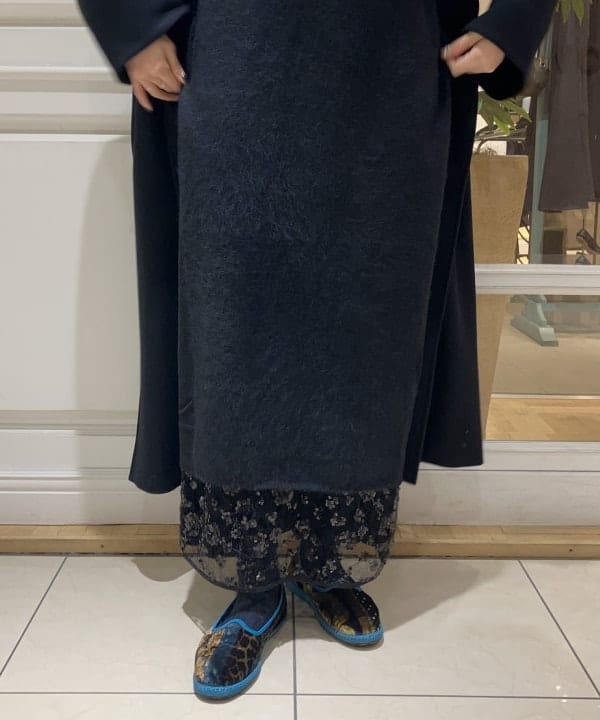 SAKAIさんの「BEAMS WOMEN｜GIANNI CHIARINI / CAMILLA メタリック レザートートバッグ」を使ったコーディネート