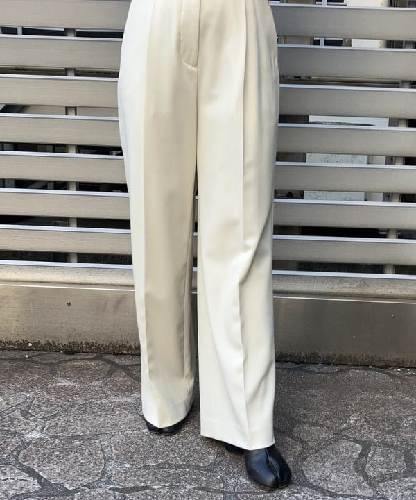 中川　ゆららさんの「BEAMS WOMEN｜」を使ったコーディネート