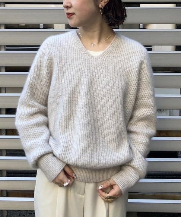 中川　ゆららさんの「BEAMS WOMEN｜」を使ったコーディネート
