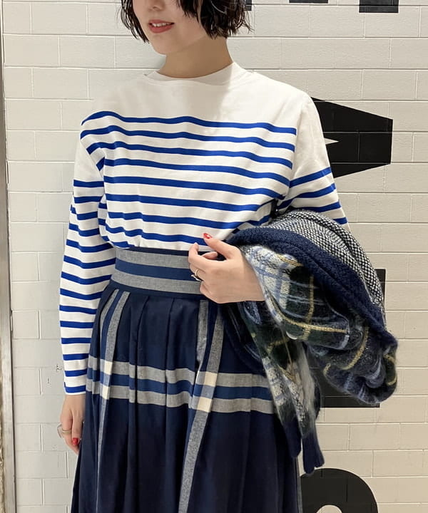 小原 もこさんの「BEAMS WOMEN｜【別注】GREGORY / NICE DAY NEW」を使ったコーディネート