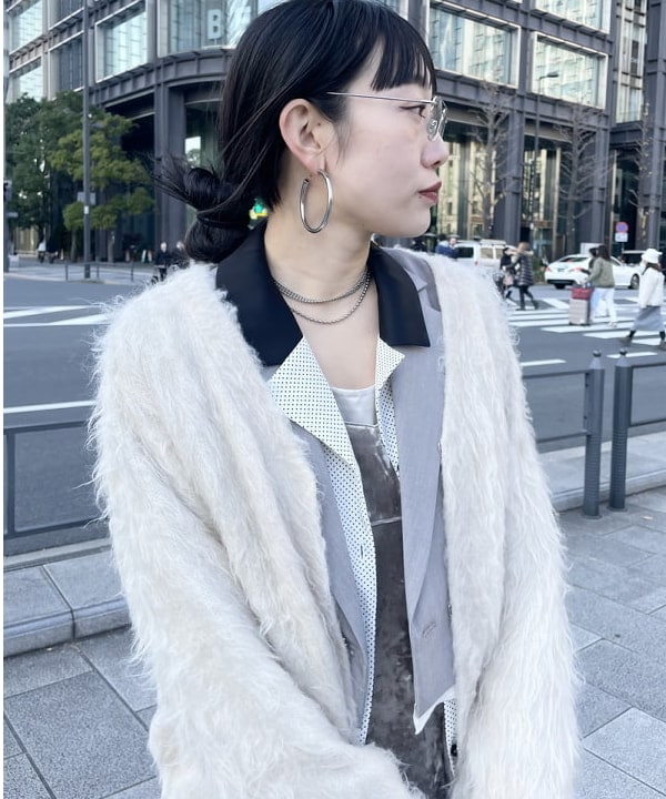 ハルキ　モモナさんの「BEAMS WOMEN｜I Hate Monday / flower lace ストッキング white」を使ったコーディネート