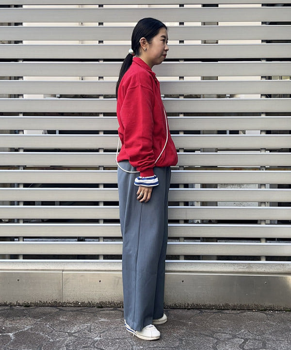 ミナミマリコさんの「BEAMS WOMEN｜ナバルボーダー ビッグ ボートネック カットソー」を使ったコーディネート