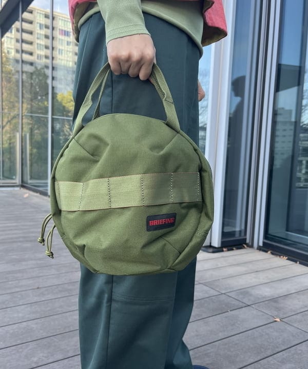 クロサワさんの「BEAMS WOMEN｜WAREHOUSE & CO. &times; BEAMS BOY / 別注 ステンシル リバーシブル Tシャツ」を使ったコーディネート