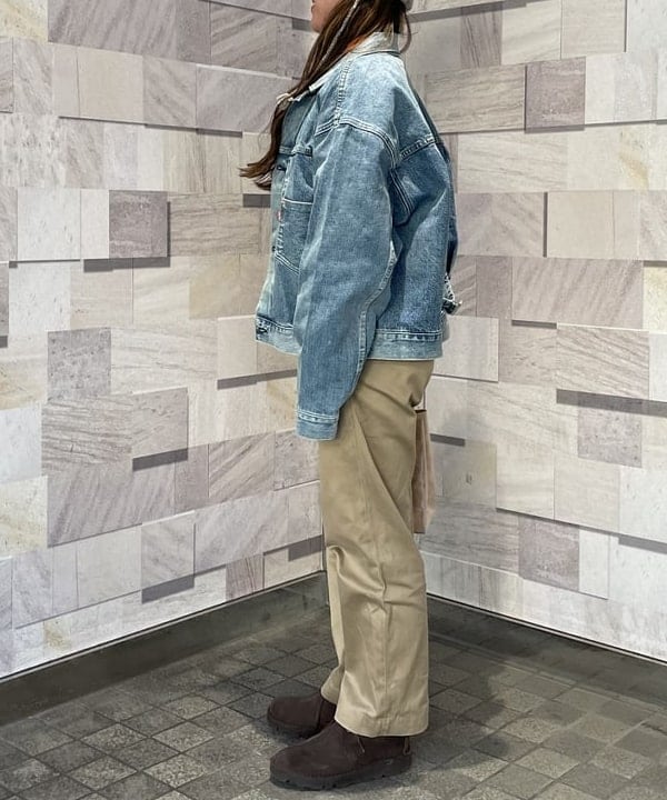 サイトウ　トモミさんの「BEAMS BOY / BBロゴ ショップバック」を使ったコーディネート