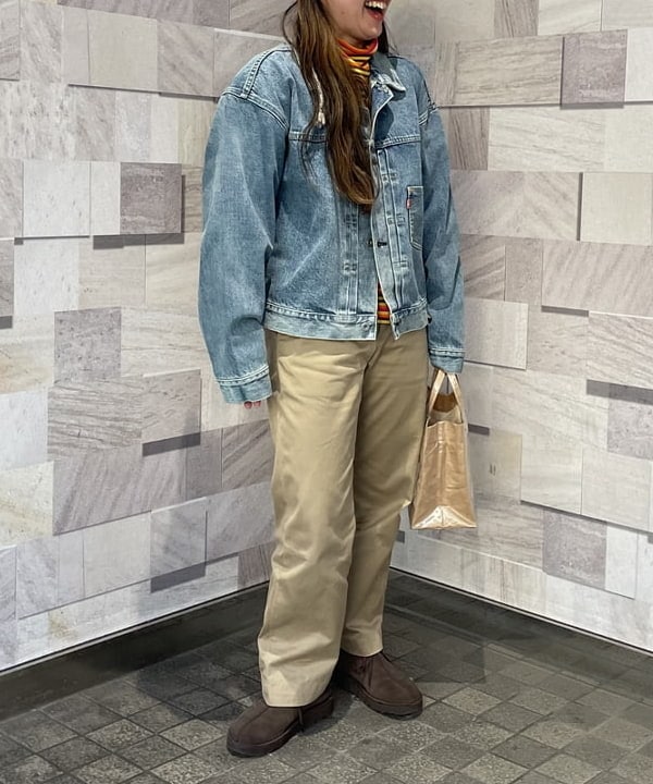 サイトウ　トモミさんの「BEAMS BOY / BBロゴ ショップバック」を使ったコーディネート