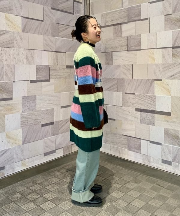 吉田　真実さんの「bLicensceLL × Ray BEAMS / 別注 ボディ ベルト」を使ったコーディネート