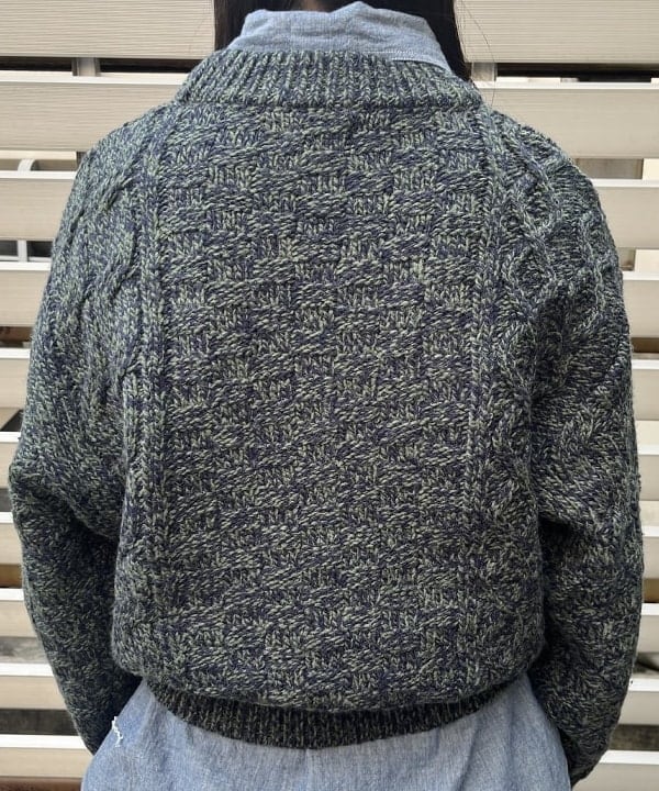 ミナミマリコさんの「BEAMS WOMEN｜【別注】BUZZ RICKSON'S / シャンブレー ロングスリーブ シャツ」を使ったコーディネート