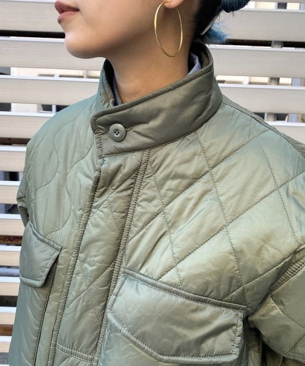 オカモト ミサキさんの「BEAMS WOMEN｜【別注】BUZZ RICKSON'S / シャンブレー ロングスリーブ シャツ」を使ったコーディネート