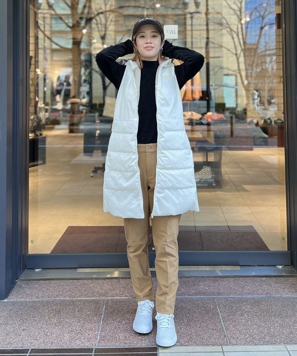 新品BEAMS GOLF 中綿スエードワンピース　ホワイト 新品BEAMS GOLF 中綿スエードワンピースホワイト