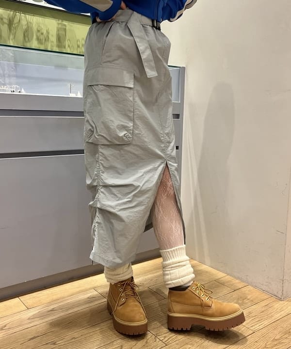 イトウミサキさんの「BEAMS WOMEN｜マリンチェーン マンテル ハート ネックレス」を使ったコーディネート