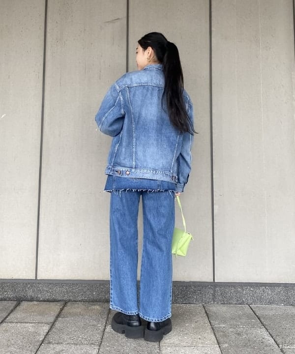 ayaさんの「BEAMS WOMEN｜YAHKI / YH-610 クロスボディバッグ」を使ったコーディネート