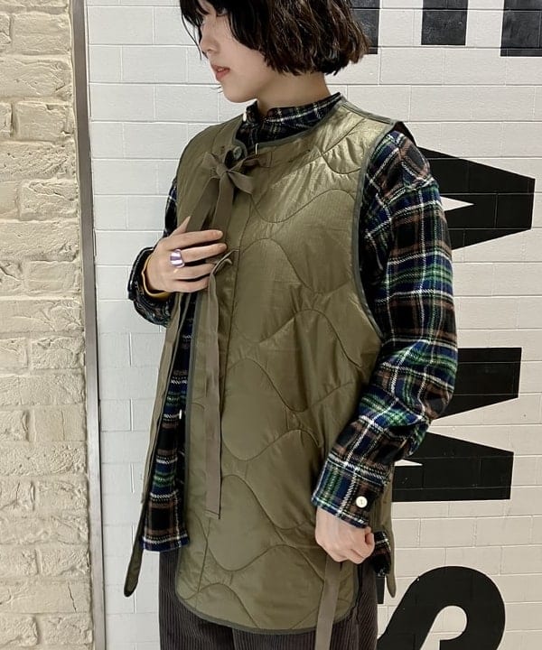 小原 もこさんの「BEAMS WOMEN｜CLARKS ORIGINALS / Wallabee Boot GTX 23SS」を使ったコーディネート