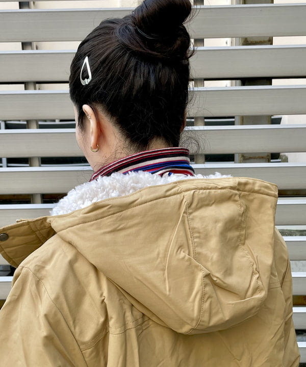 コウリキ　マミさんの「BEAMS WOMEN｜L.L.Bean × BEAMS PLUS ＆ BEAMS BOY / Deep Bottom Deluxe Boat and Tote Mini」を使ったコーディネート