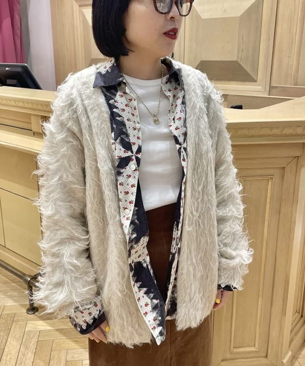 キホさんの「BEAMS WOMEN｜Ray BEAMS / コーデュロイ BOXタック スカート」を使ったコーディネート