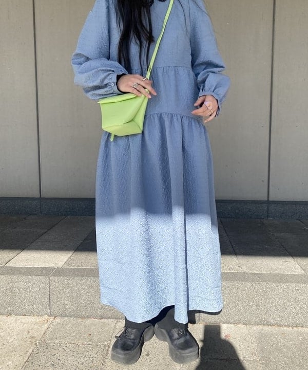 ayaさんの「BEAMS WOMEN｜YAHKI / YH-610 クロスボディバッグ」を使ったコーディネート