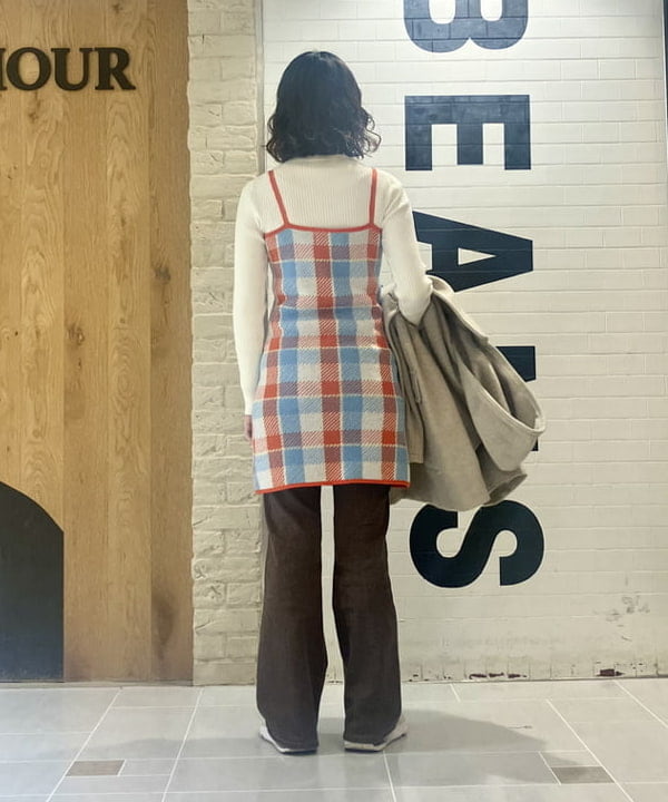 よしだゆりさんの「BEAMS WOMEN｜ORCIVAL /  ライト モッサコート」を使ったコーディネート