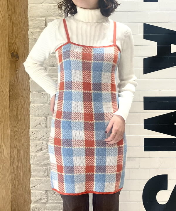 よしだゆりさんの「BEAMS WOMEN｜ORCIVAL /  ライト モッサコート」を使ったコーディネート