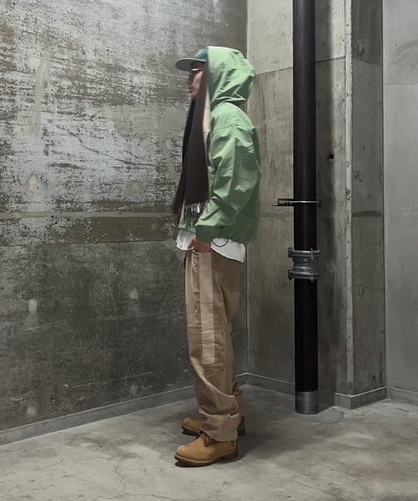 宮越 拓斗さんの「BEAMS WOMEN｜BEAMS PLUS / アメリカン オックスフォード ボタンダウン シャツ クラシックフィット」を使ったコーディネート