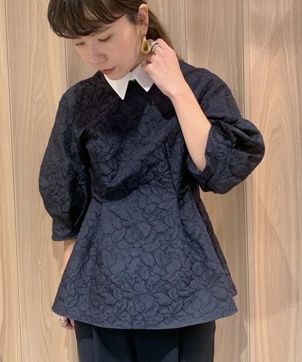 AONO SHIKAMAさんの「BEAMS WOMEN｜フクレ織りジャカード アタッチドカラー ブラウス＊」を使ったコーディネート