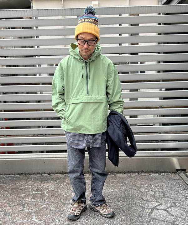 ザキサンさんの「BEAMS WOMEN｜BEAMS / ナイロン アノラックパーカー」を使ったコーディネート