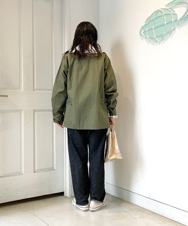 おのすさんの「BEAMS WOMEN｜BEAMS BOY / BBロゴ ショップバック」を使ったコーディネート