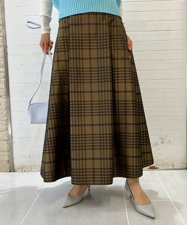 五十峯 さよさんの「BEAMS WOMEN｜BATONER / コットン ボンバー ベスト」を使ったコーディネート