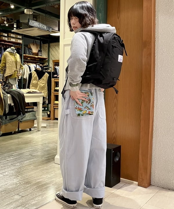 小原 もこさんの「BEAMS WOMEN｜CASIO / MQ24 COLOR」を使ったコーディネート