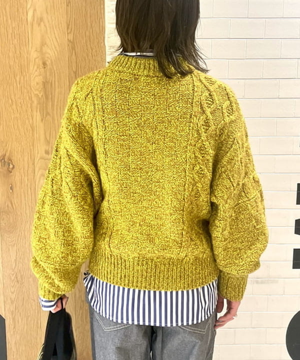 笠井 祐希さんの「BEAMS WOMEN｜ロンドンストライプ ボタンダウンシャツ」を使ったコーディネート