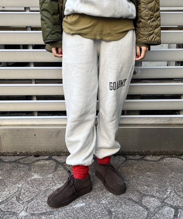 ミナミマリコさんの「BEAMS WOMEN｜BEAMS BOY / リブ タートル ロングスリーブ」を使ったコーディネート