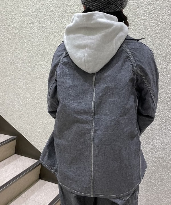 サイトウ　トモミさんの「JANSPORT / Right Pack」を使ったコーディネート