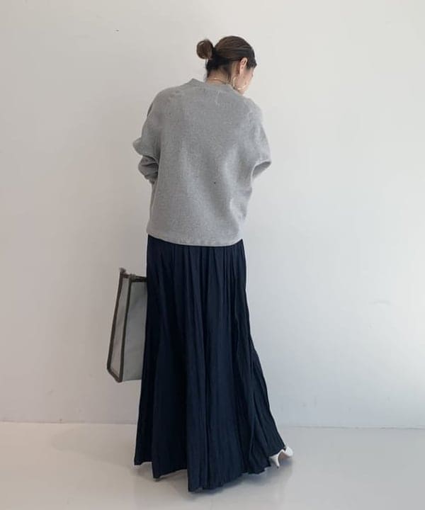 桑原 ふみさんの「BEAMS WOMEN｜AK+1 / アンブレラ スカート」を使ったコーディネート